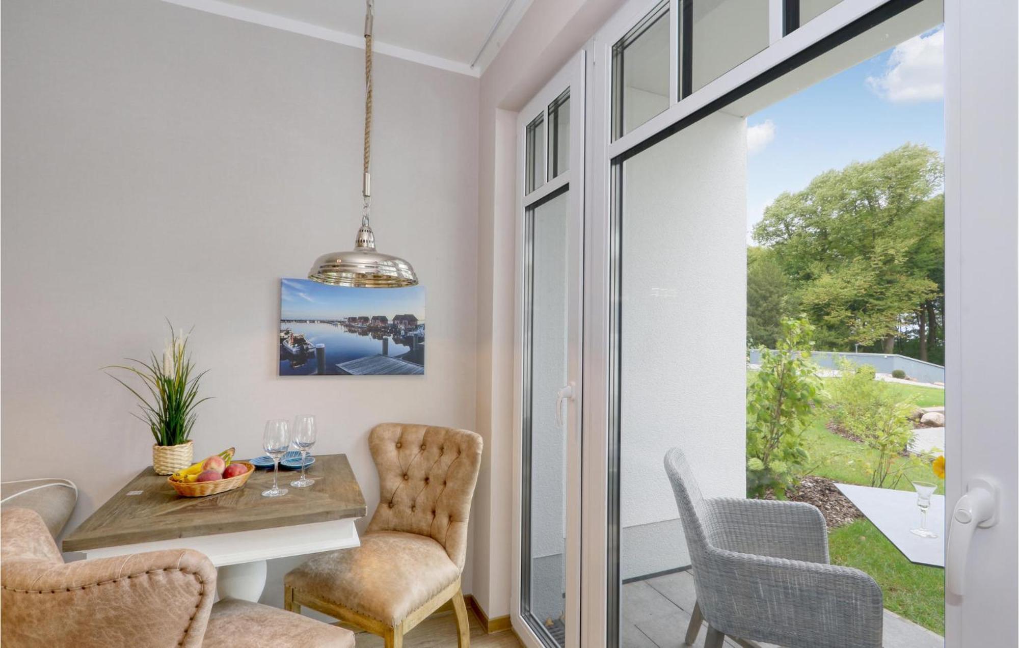 Stunning apartment in Boltenhagen with 1 Bedrooms, Sauna&WiFi Buitenkant foto