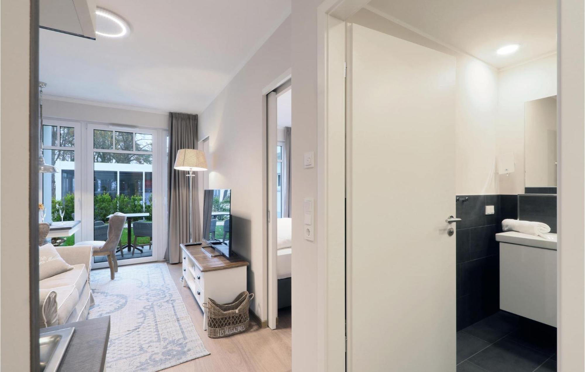 Stunning apartment in Boltenhagen with 1 Bedrooms, Sauna&WiFi Buitenkant foto