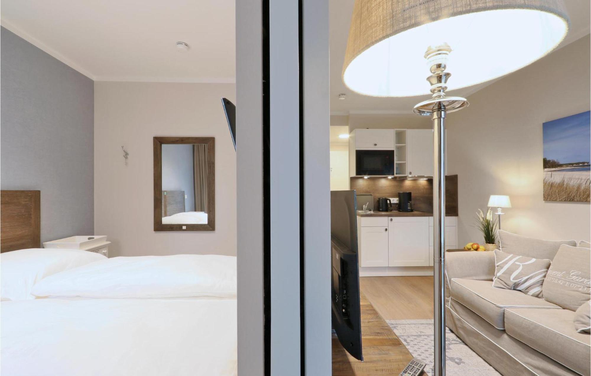Stunning apartment in Boltenhagen with 1 Bedrooms, Sauna&WiFi Buitenkant foto