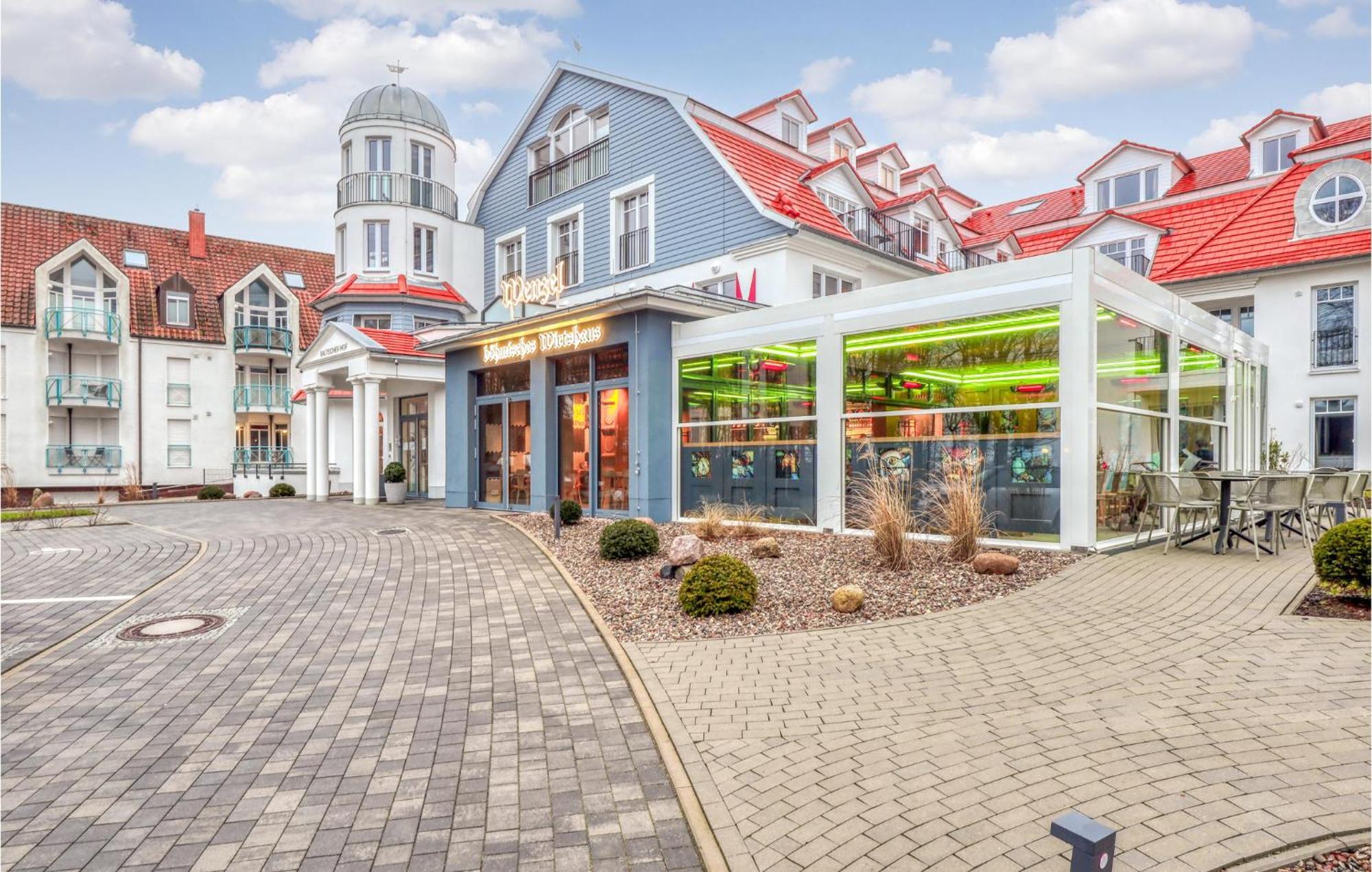 Stunning apartment in Boltenhagen with 1 Bedrooms, Sauna&WiFi Buitenkant foto